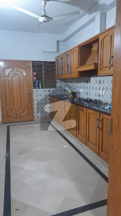 25x40 Used House Sun Face Available For Sale in G-13/1 Islamabad.