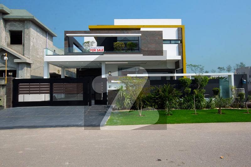DHA 1 Kanal Lavish Bungalow For Sale In Phase 7