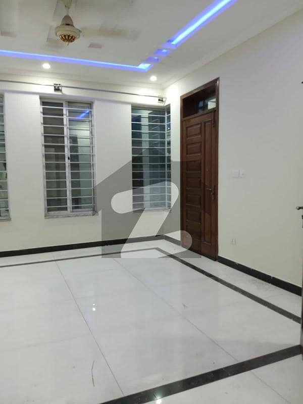 G-13/1 35x70 house for Rent