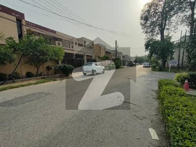 10-Marla 04-Bedroom's SD House Available For Rent in Askari 9 Lahore Cantt.