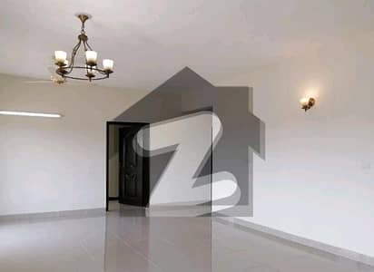 Unoccupied Flat Of 10 Marla Is Available For rent In Askari