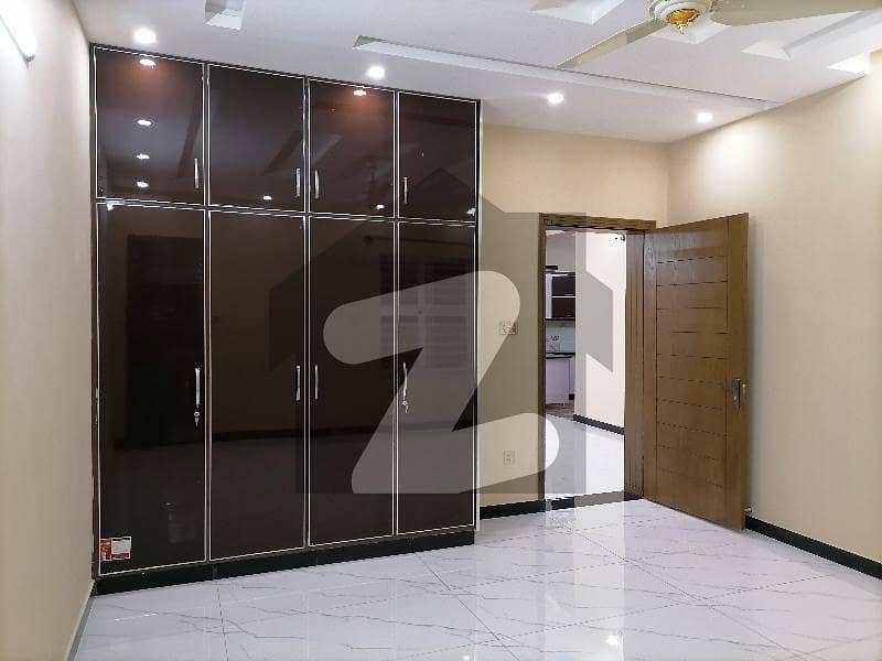 1 Kanal House Available For Sale In Pakistan Town - Phase 1, Islamabad