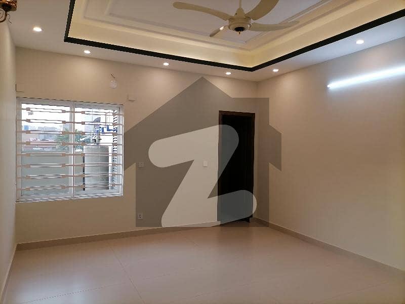 5 Marla Lower Portion Available For Rent In Pakistan Town - Phase 1, Islamabad