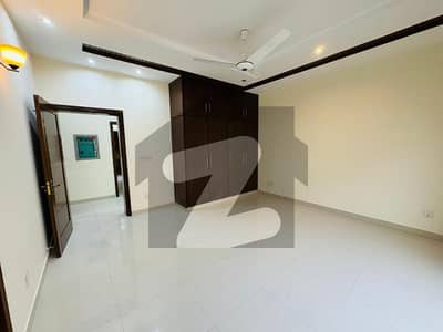 1 Kanal Upper portion available for rent in DHA Phase 4