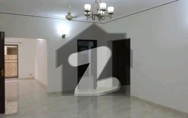 Well-constructed House Available For rent In Askari 10