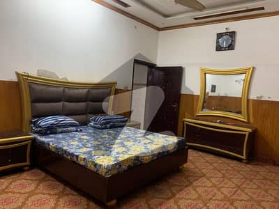 ڈیفینس ویو فیز 2 ڈیفینس ویو سوسائٹی,کراچی میں 6 کمروں کا 8 مرلہ مکان 3.75 کروڑ میں برائے فروخت۔