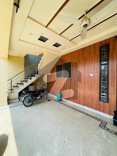 7 marla double story house available for sale in Eden orchard sargodha road Faisalabad