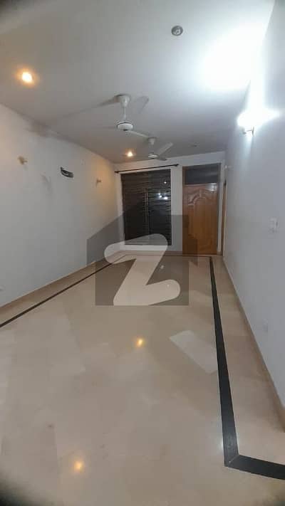 30x60 Used House on Main 70ft Road Available For Sale in G-14/4 Islamabad.
