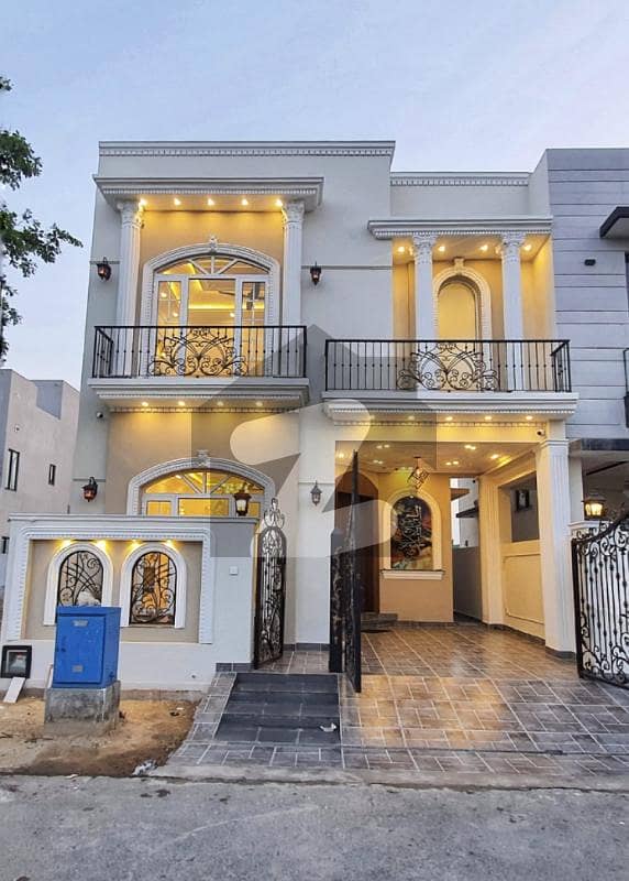 Beautiful 5 Marla Brand New house for sale in DHA 9 town