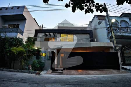 10 Marla Slightly Use Modern Design Beautiful Bungalow For Sale In Green Avenue Society New Airport Road