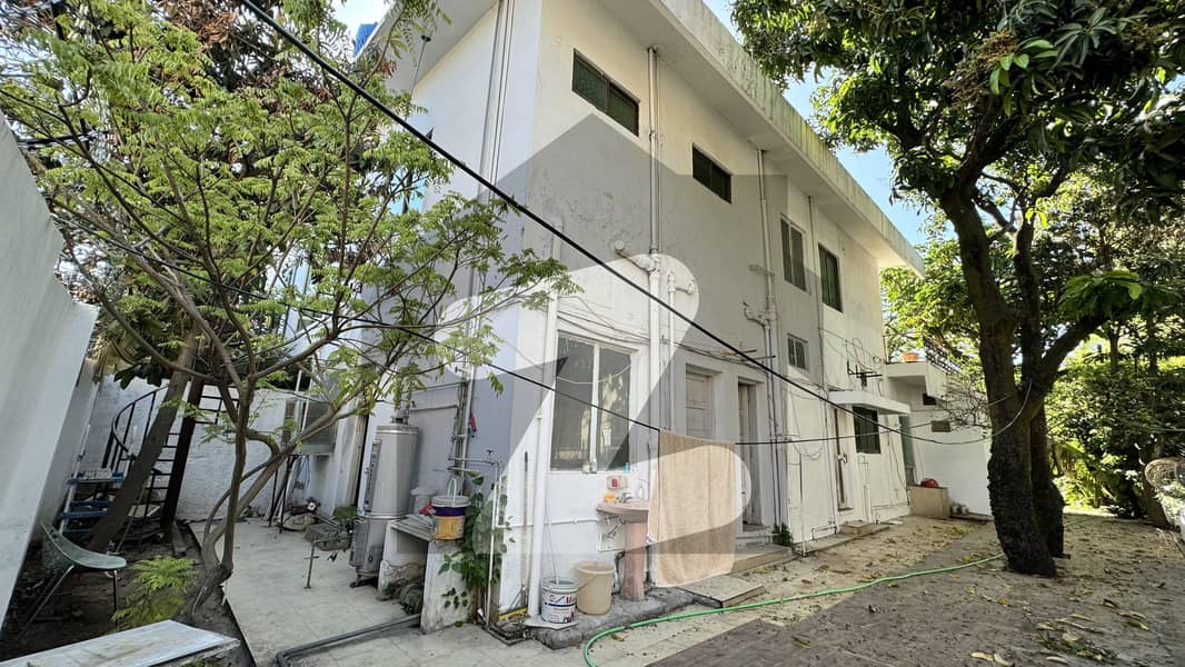 CDA Transfer,Double Story Full house Available For Sale