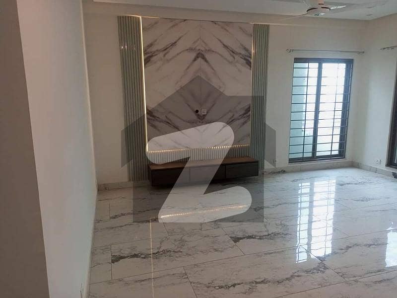 3 Bedrooms Apartment Available For Rent In Askari 11 Block D | Hot Location