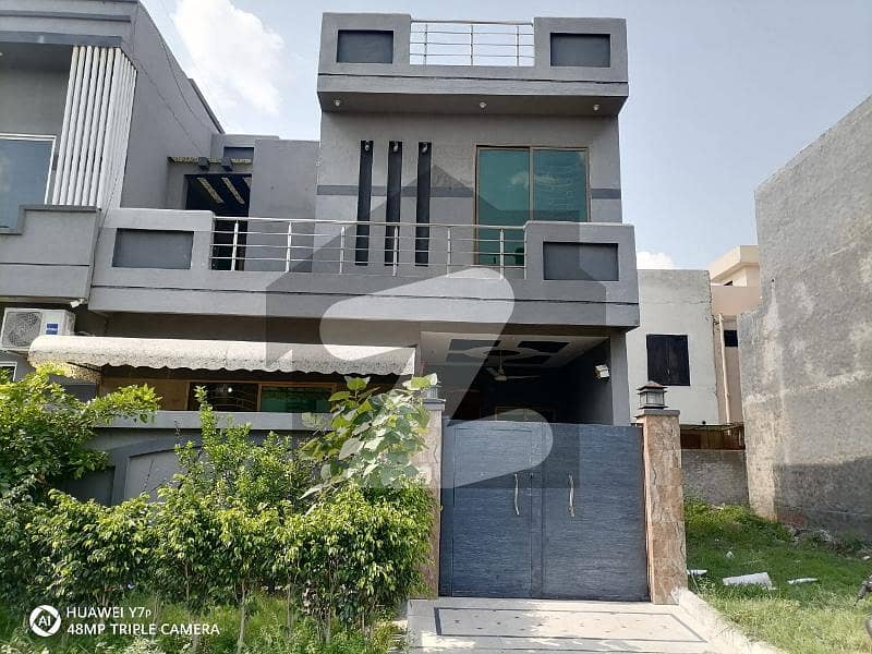 10 marla house for rent Citi Housing Gujranwala