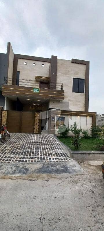 پنجاب گورنمنٹ سرونٹ ہاؤسنگ فاؤنڈیشن فیصل آباد میں 3 کمروں کا 7 مرلہ مکان 1.59 کروڑ میں برائے فروخت۔