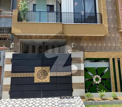 Prime Location 4 Marla House For sale In Beautiful Bismillah Housing Scheme - Block A