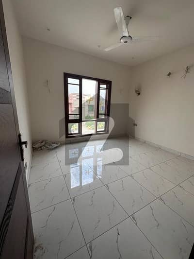 Brand New Bungalow For Rent 1+2 Tile Flooring Outclass American Kitchen