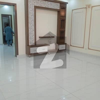 علامہ اقبال ٹاؤن ۔ گلشن بلاک علامہ اقبال ٹاؤن,لاہور میں 5 کمروں کا 11 مرلہ مکان 6.35 کروڑ میں برائے فروخت۔