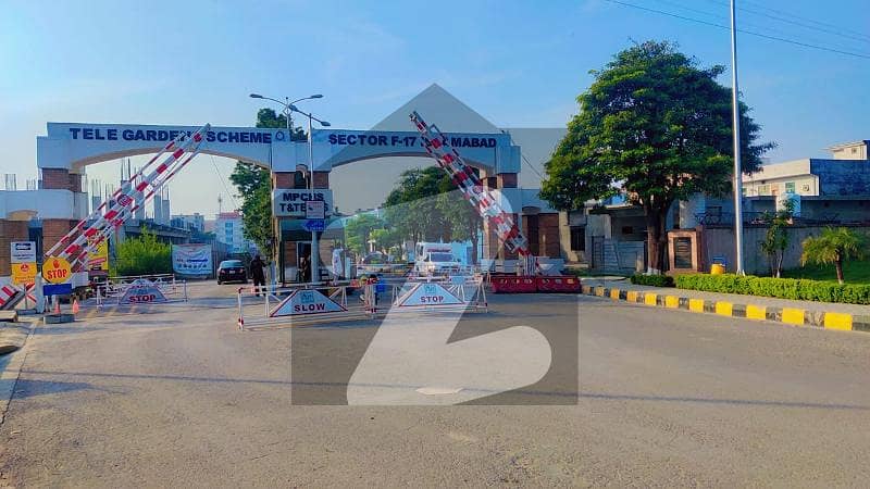 ایف ۔ 17 اسلام آباد میں 8 مرلہ رہائشی پلاٹ 1.05 کروڑ میں برائے فروخت۔