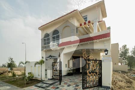 05 MARLA LAVISH HOUSE FOR SALE IN DHA PHASE 9 TOWN
