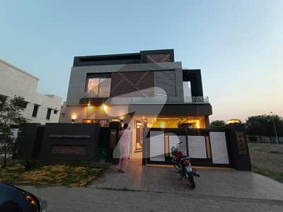 one kanal houes for rent bahria orchard