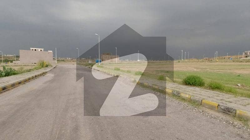 5 Marla Residential Plot In Bahria Town Phase 8 - Bahria Orchard For sale