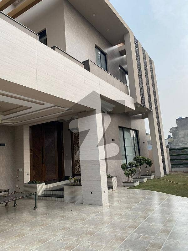 1 Kanal Modern Design Double Height Lobby Fully Furnished House For Sale