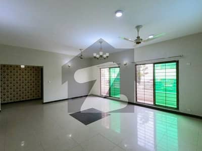 Beautifully Constructed Flat Is Available For Sale In Askari 10 - Sector F