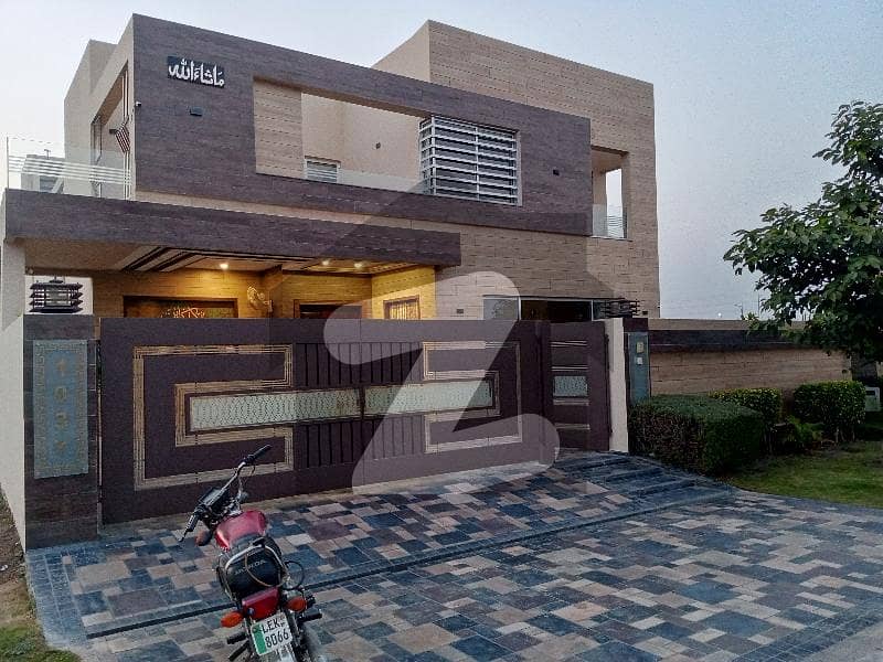 1 kanal house for rent in DHA Phase 8 Ex Air Avenue