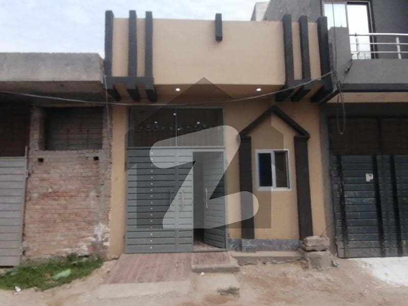 On Excellent Location 3 Marla House In Ferozepur Road For sale