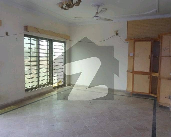 Lower Portion For rent In Rs. 70000