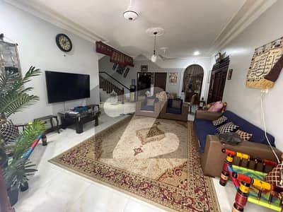 ڈی ایچ اے فیز 7 ڈی ایچ اے ڈیفینس,کراچی میں 4 کمروں کا 18 مرلہ مکان 8.5 کروڑ میں برائے فروخت۔