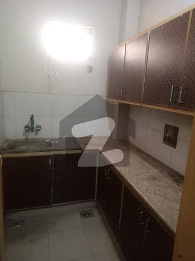 2 bedrooms family flat available