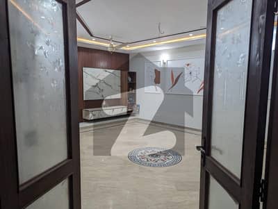 بحریہ ٹاؤن اقبال بلاک بحریہ ٹاؤن سیکٹر ای,بحریہ ٹاؤن,لاہور میں 2 کمروں کا 10 مرلہ زیریں پورشن 70.0 ہزار میں کرایہ پر دستیاب ہے۔