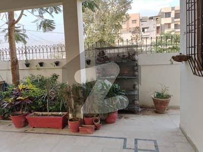 کراچی یونیورسٹی ہاؤسنگ سوسائٹی سکیم 33,کراچی میں 5 کمروں کا 16 مرلہ مکان 5.4 کروڑ میں برائے فروخت۔
