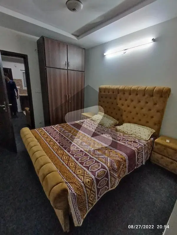 1 Bed Room Furnished Flat Available For Sale