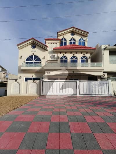 Size 40x80 Luxury Designing Brand New House For Sale In G-13