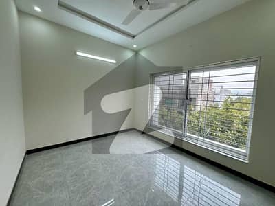 Ground Floor (Portion) 10 Marla Available For Rent In Gulberg Green Residencia Islamabad Pakistan