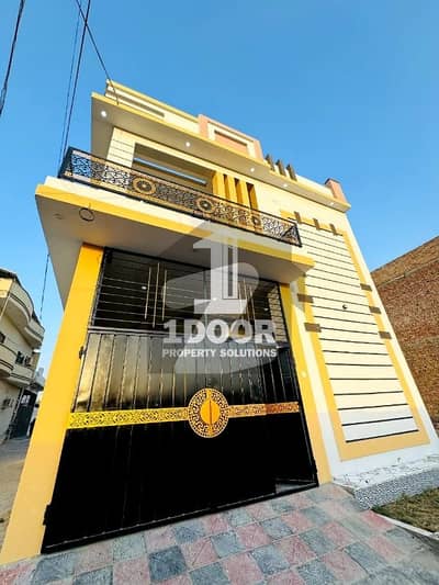 مسلم ٹاؤن بہاولپور میں 5 کمروں کا 5 مرلہ مکان 1.4 کروڑ میں برائے فروخت۔