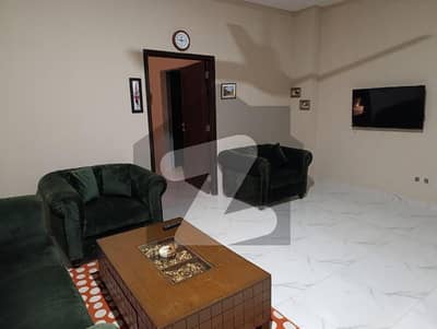 01 BED LUXURY furnished APPARTMENT AVAILBLE FOR RENT AT GULBERG GREEEN ISLAMABAD