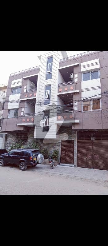 پی ای سی ایچ ایس بلاک 2 پی ای سی ایچ ایس,جمشید ٹاؤن,کراچی میں 6 کمروں کا 12 مرلہ بالائی پورشن 5.5 کروڑ میں برائے فروخت۔