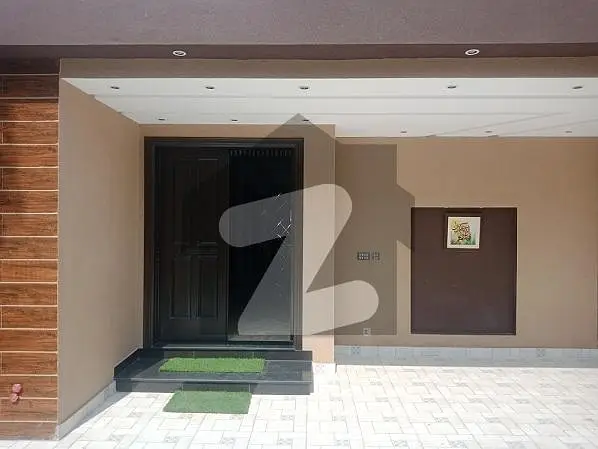 11 MARLA LIKE A BRAND NEW FULL HOUSE FOR RENT IN GULBAHAR BLOCK BAHRIA TOWN LAHORE