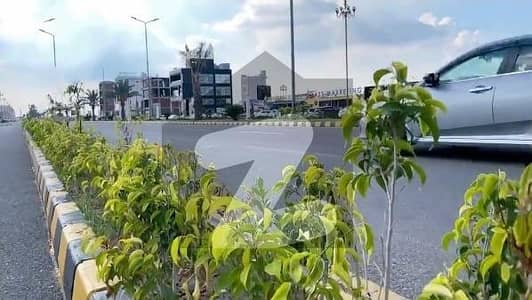 10 Marla Plot For Sale In Sapphire Block In Park View City Lahore