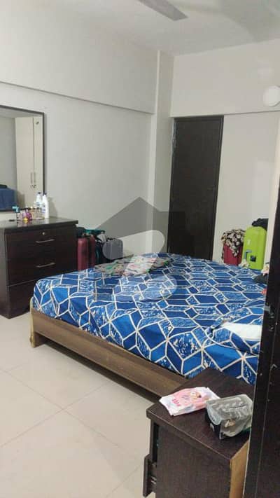 1 ROOM FURNISHED SHARING IN FLAT AMAN TOWER ONLY FOR LADY