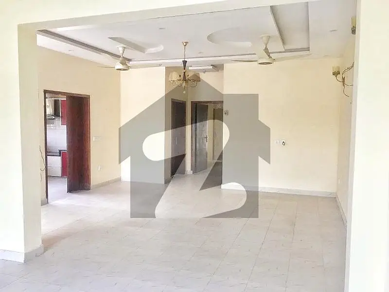 5 Marla Lower Portion Upper Lock Beautiful Location For Rent In Bahria Town Lahore