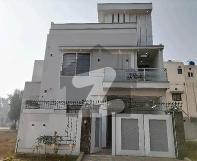 House For sale Situated In Citi Housing Society