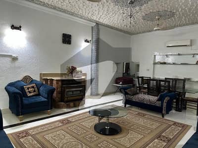 جی ۔ 8 اسلام آباد میں 6 کمروں کا 14 مرلہ مکان 14.5 کروڑ میں برائے فروخت۔