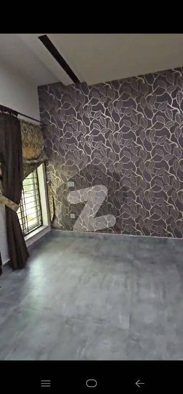 ایڈن ایگزیکیٹو ایڈن گارڈنز,فیصل آباد میں 5 کمروں کا 7 مرلہ مکان 3.15 کروڑ میں برائے فروخت۔