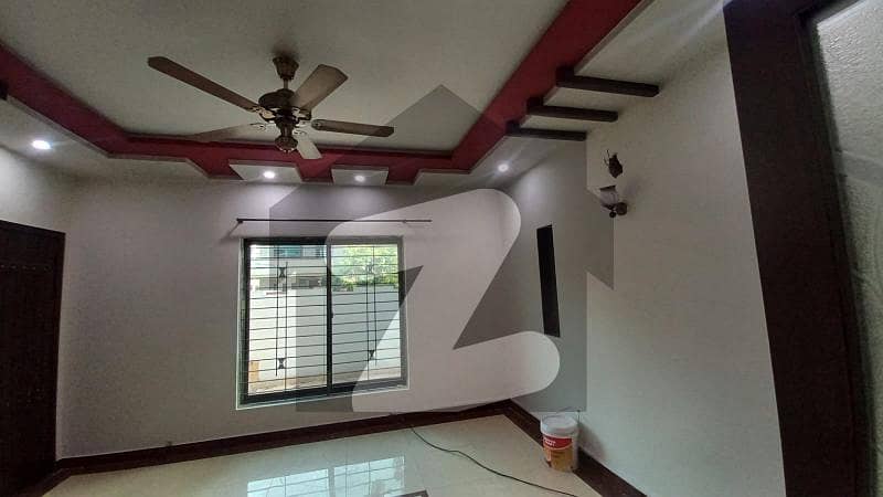 10 Marla Used House For Sale In Gulmohar Block Sector C Bahria Town Lahore