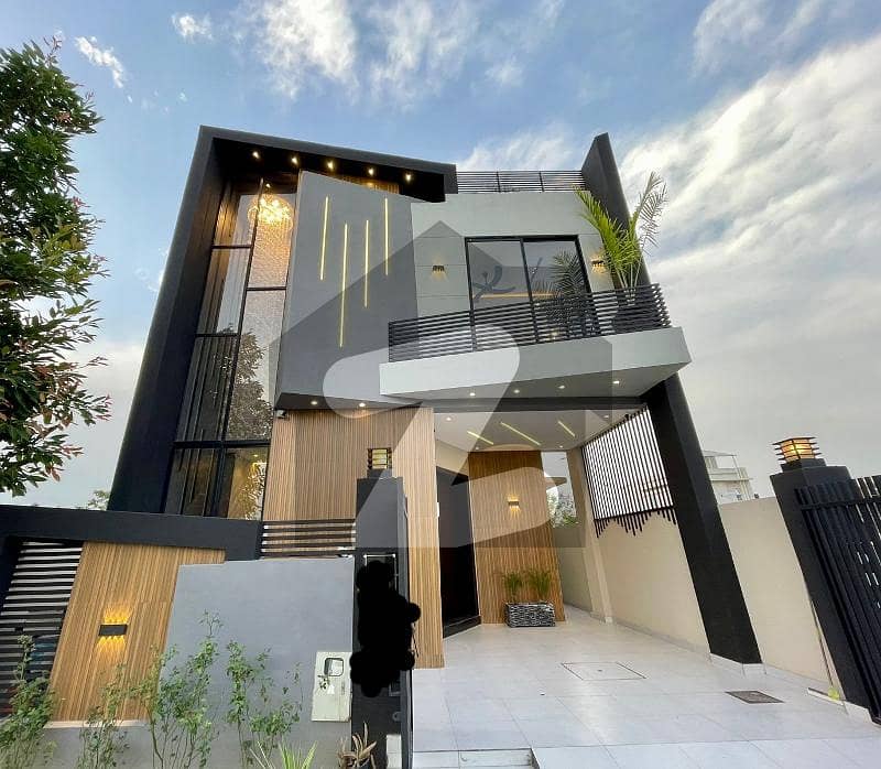 5 Marla Modern Design House For Sale In 9 Town