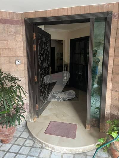 10 MARLA HOUSE AVAILABLE FOR RENT IN BAHRIA TOWN JANIPER BLOCK